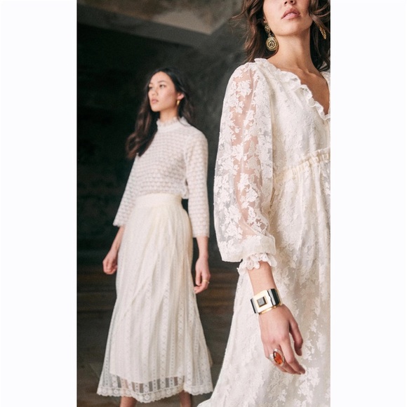 Sezane Eugene White Skirt in Lace Ecru Print - Picture 7 of 12